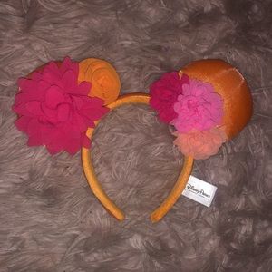 Disney parks Minnie Mouse ears headband